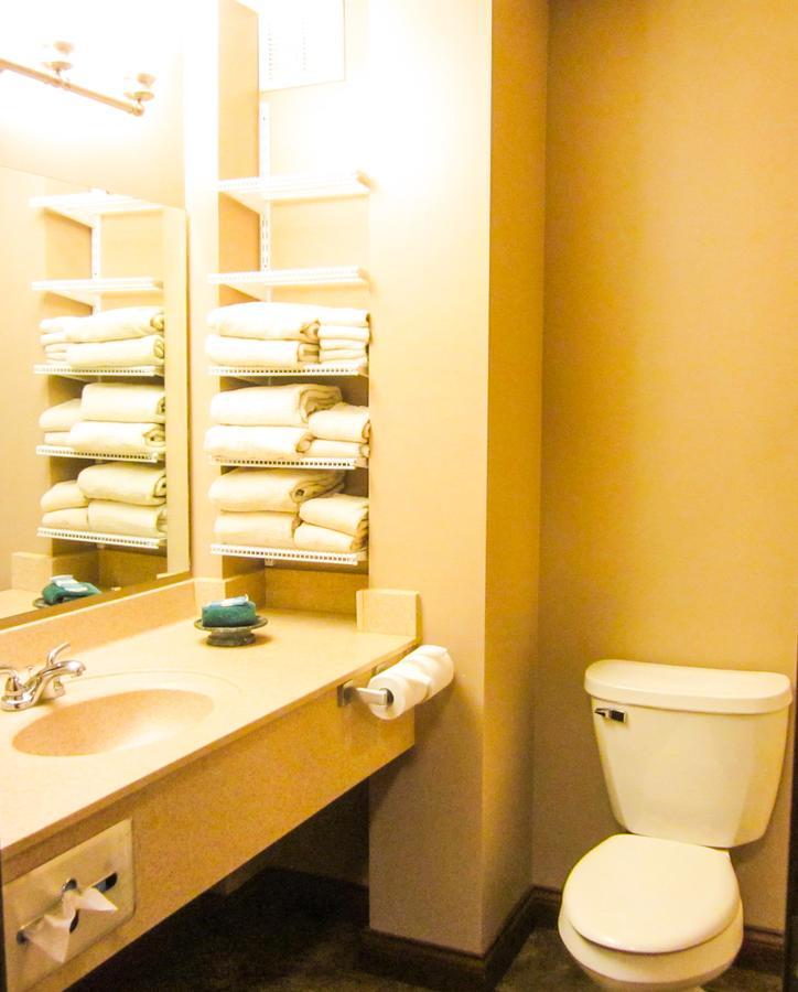 Bell'S Extended Stay And Suites St. Robert Extérieur photo