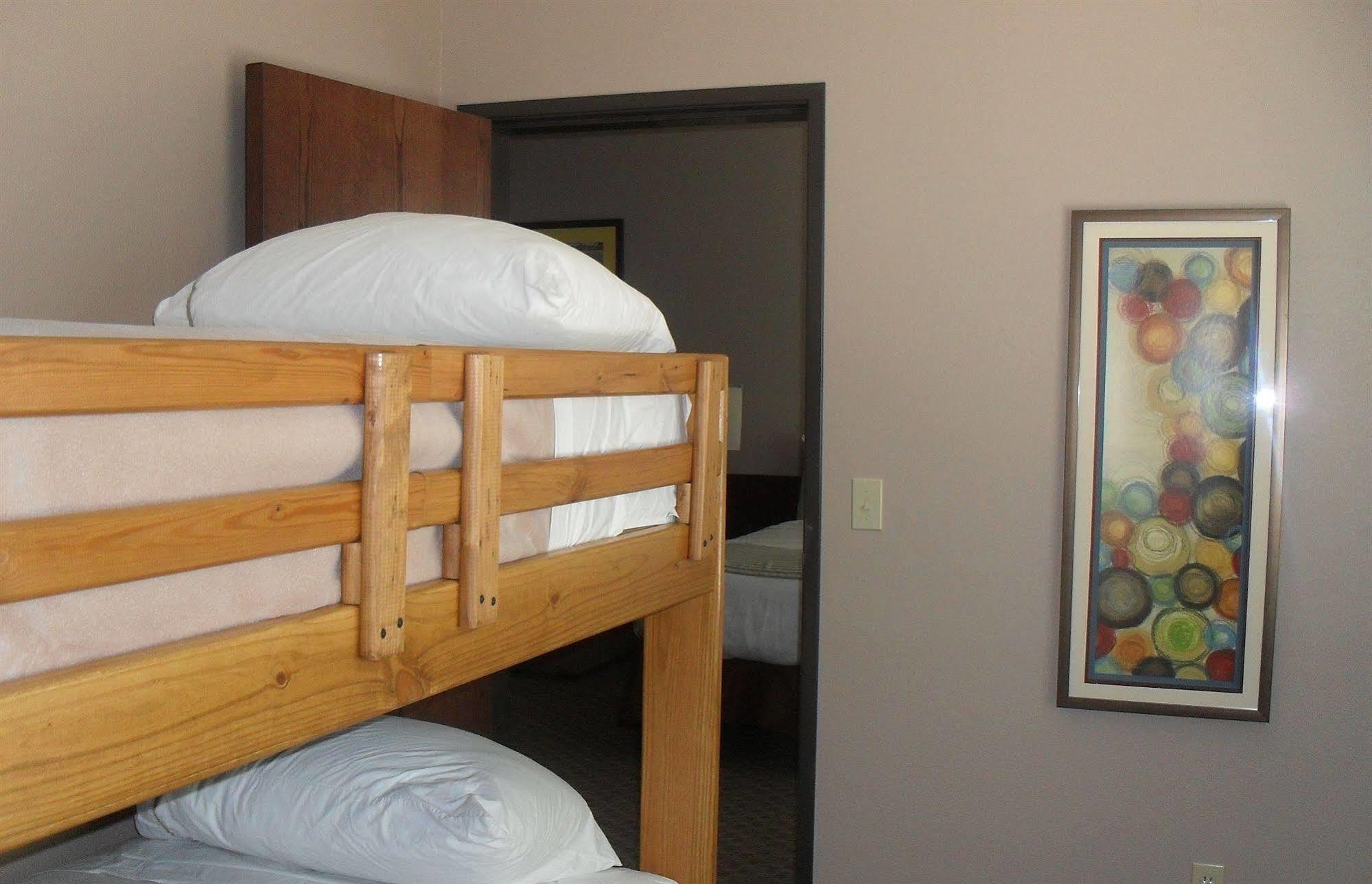 Bell'S Extended Stay And Suites St. Robert Extérieur photo